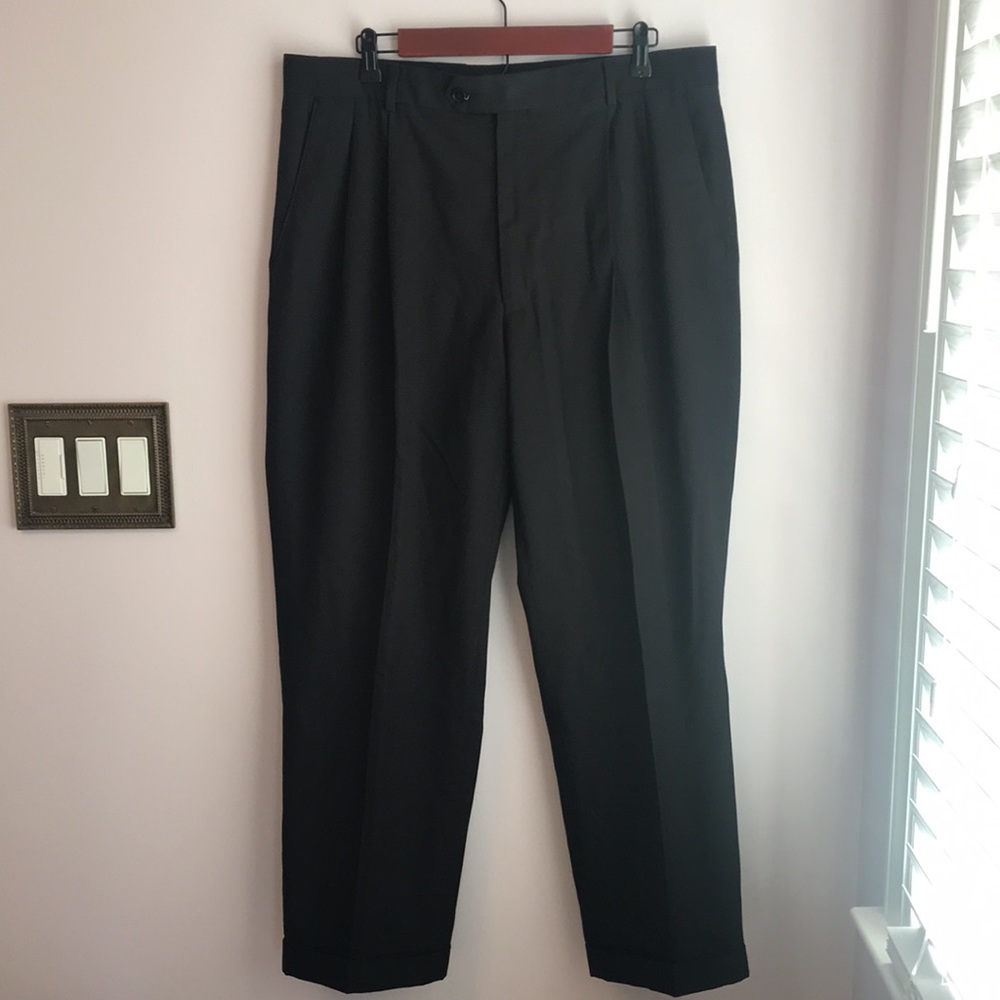New Bridge Pleated Dress Pants in Black.